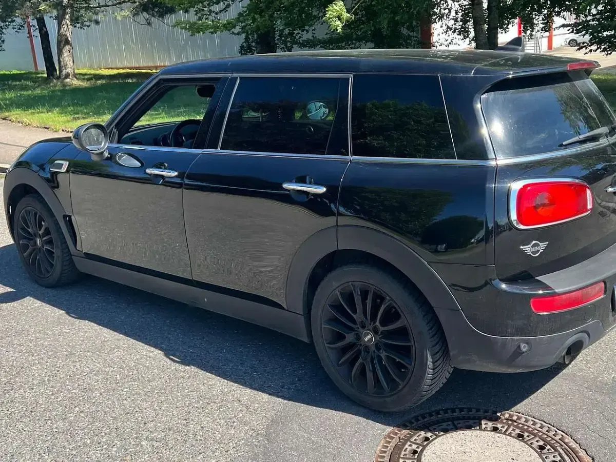 Gebraucht Mini One Clubman 102 PS (75 kW) 2018 Schwarz Kombi