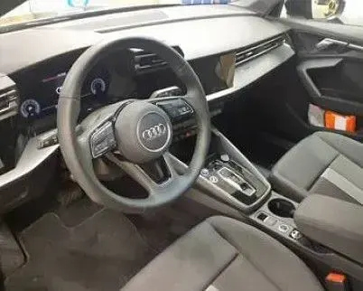 Gebraucht Audi A3 Comfort 150 PS (110 kW) 2025 Mythosschwarz metallic Limousine