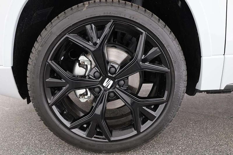 Neu Seat Ateca FR 150 PS (110 kW) 2025 Nevada weiss SUV