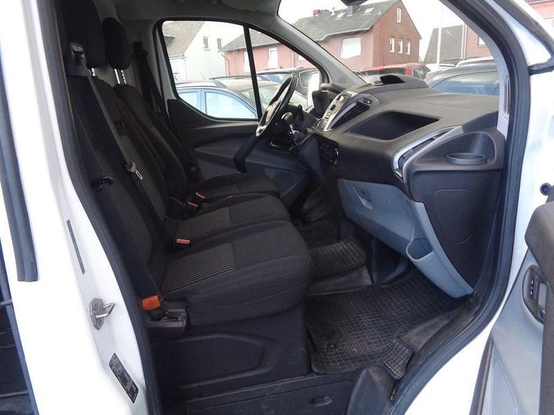 Gebraucht Ford Transit Custom Trend 125 PS (91 kW) 2016 Weiß Van / Kleinbus