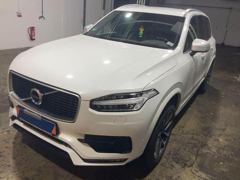 Weiß Gebraucht 2018 Volvo XC90 R-Design SUV | 34.850 € (Fairer Preis) - Bild 1/4