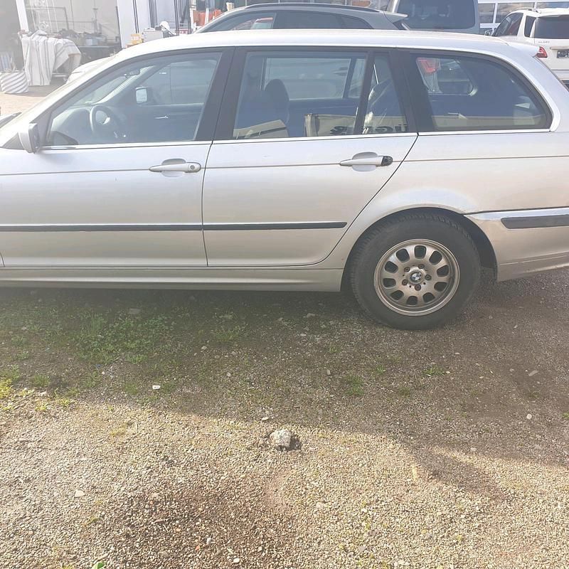 Gebraucht BMW 320 150 PS (110 kW) 1999 Silber Kombi