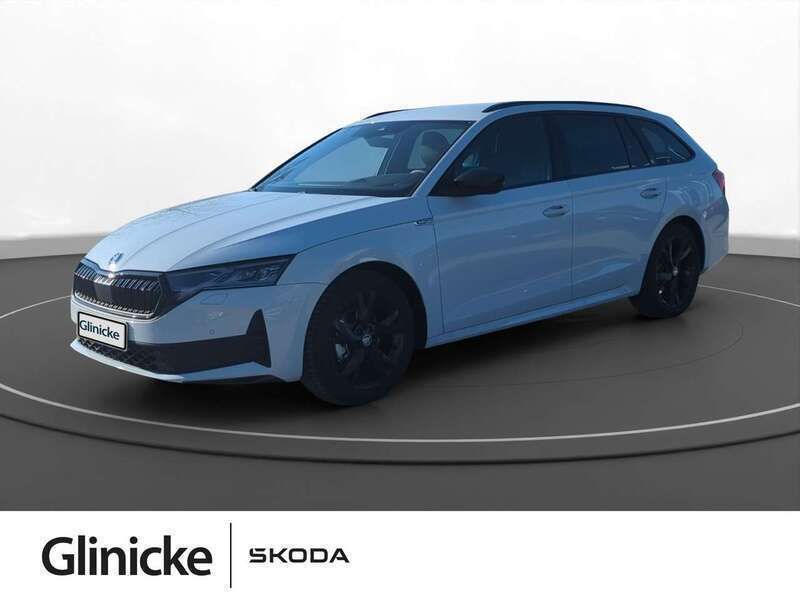 Moonweiss metallic Gebraucht 2025 Skoda Octavia SportLine Kombi | 34.950 € (Fairer Preis) - Bild 1/4