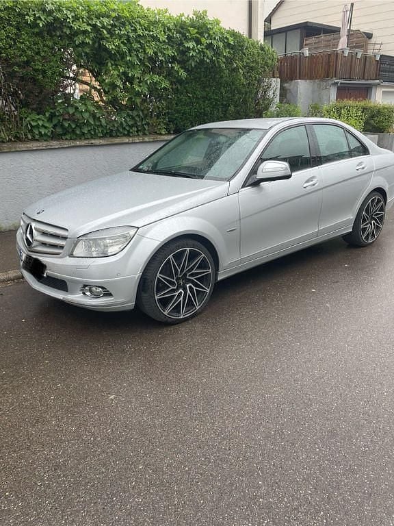 Silber Gebraucht 2007 Mercedes C280 Avantgarde Limousine | 5.000 € (Superpreis) - Bild 1/4
