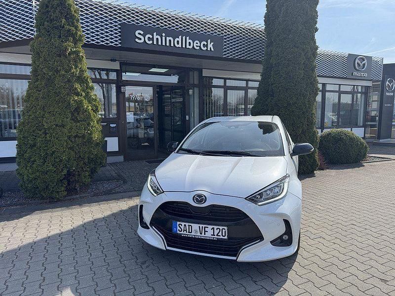 Gebraucht Mazda 2 116 PS (85 kW) 2023 Northern white pearl Kleinwagen