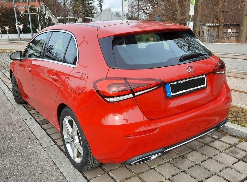 Gebraucht Mercedes A220 Progressive 190 PS (139 kW) 2018 Rot Limousine
