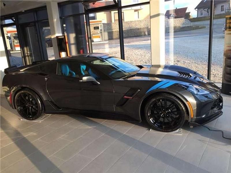 Watkins grey met. Gebraucht 2017 Corvette Grand Sport Coupé | 103.000 € - Bild 1/4