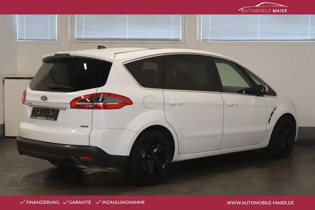 Gebraucht Ford S-MAX Titanium X 203 PS (149 kW) 2013 Frostweiã Van / Kleinbus