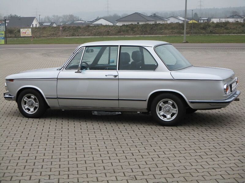 Gebraucht BMW 2002 Sport Line 131 PS (96 kW) 1972 Silber Limousine