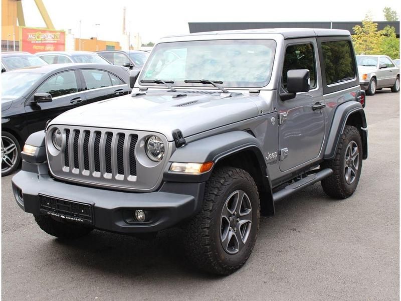 Silber Gebraucht 2019 Jeep Wrangler Unlimited Sport SUV | 38.960 € (Superpreis) - Bild 1/4