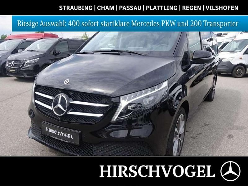 Obsidianschwarz metallic Gebraucht 2023 Mercedes V300 Avantgarde Van / Kleinbus | 58.700 € (Fairer Preis) - Bild 1/4