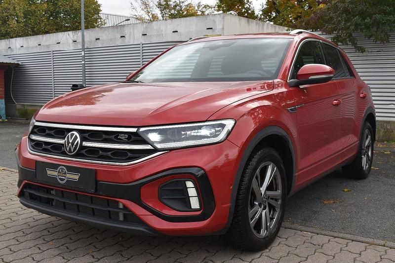 Rot Gebraucht 2024 VW T-Roc R-line SUV | 29.990 € (Fairer Preis) - Bild 1/4