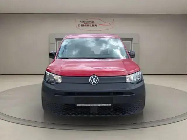 Gebraucht VW Caddy Maxi 122 PS (89 kW) 2022 Rot Van / Kleinbus