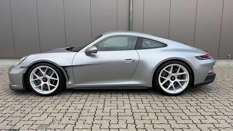 Neu Porsche 992 525 PS (386 kW) 2025 Gtsilber Coupé