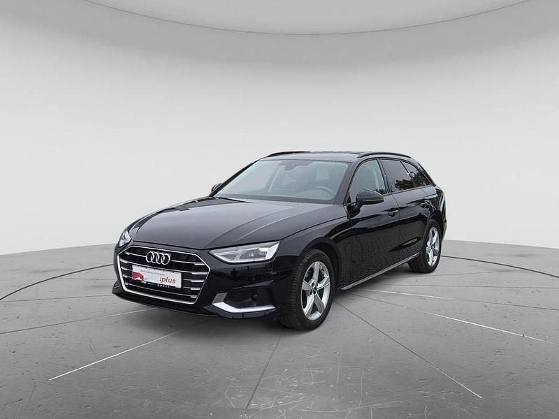 Gebraucht Audi A4 Advanced Plus 163 PS (119 kW) 2022 Brillantschwarz Kombi