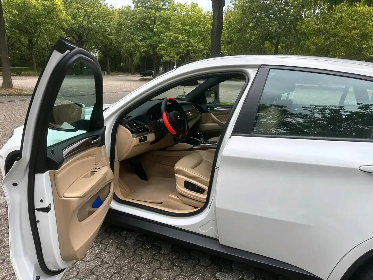 Second-hand BMW X6 305 CP (224 kW) 2013 Alb SUV