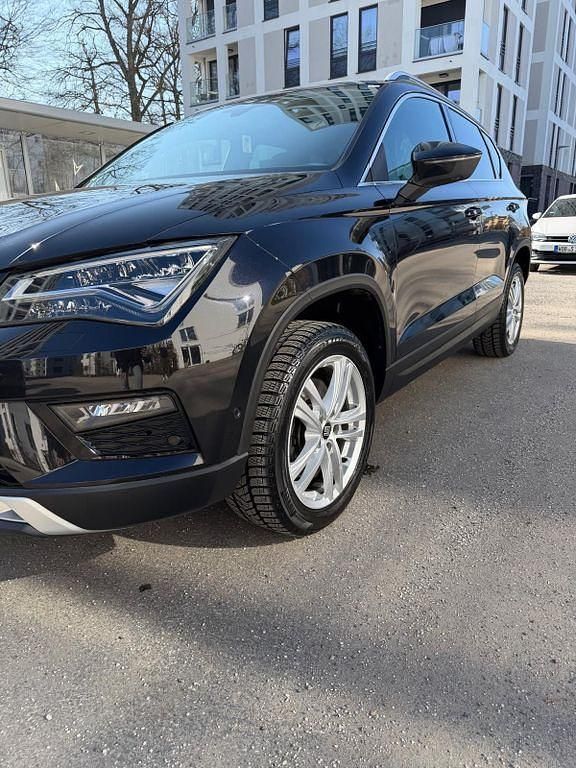 Gebraucht Seat Ateca XCELLENCE 150 PS (110 kW) 2017 Schwarz SUV