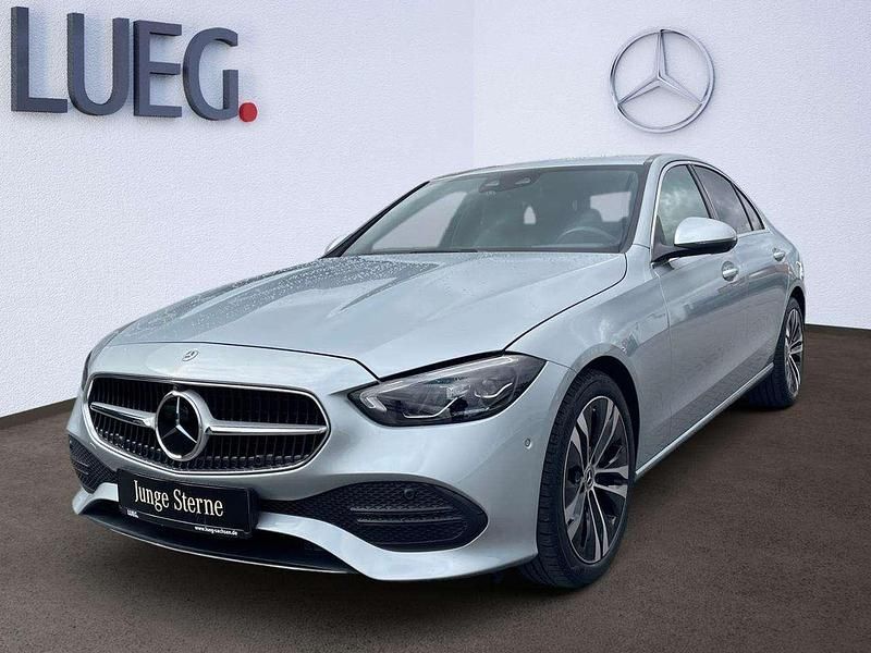 Metalliclack hightechsilber Gebraucht 2023 Mercedes C300 Avantgarde Limousine | 38.300 € (Superpreis) - Bild 1/4