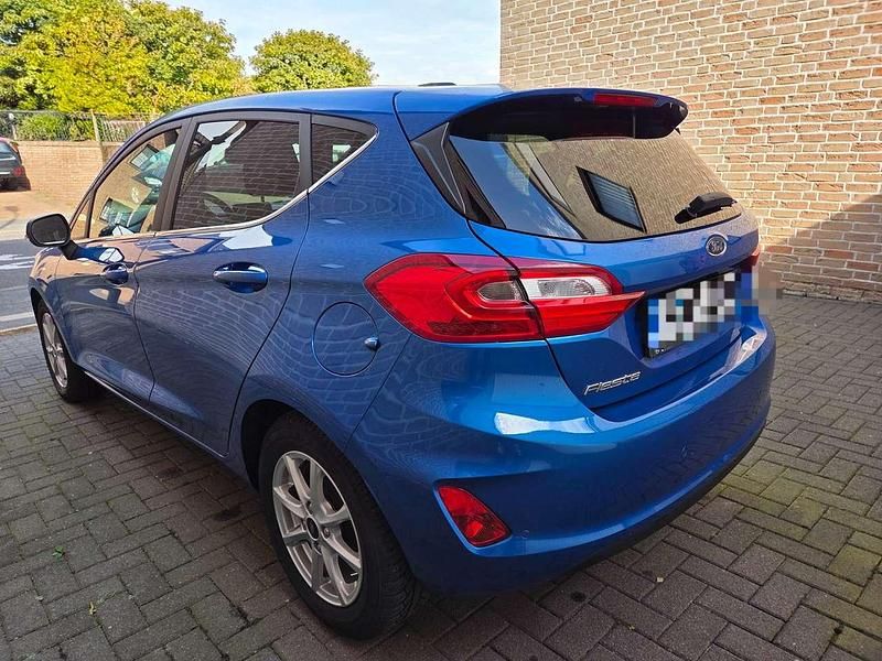 Gebraucht Ford Fiesta Titanium 101 PS (74 kW) 2019 Blau Kleinwagen