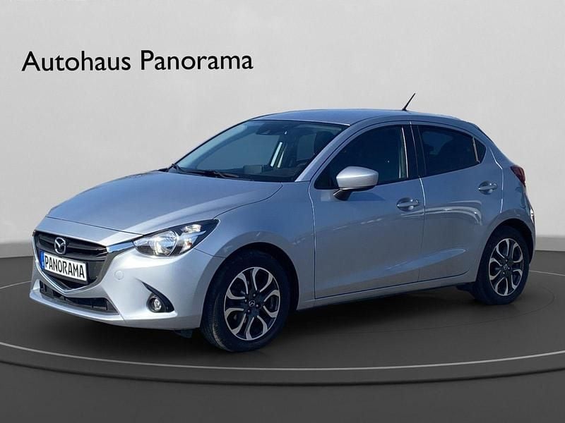 Gebraucht Mazda 2 Nakama 90 PS (66 kW) 2017 Silber Kleinwagen