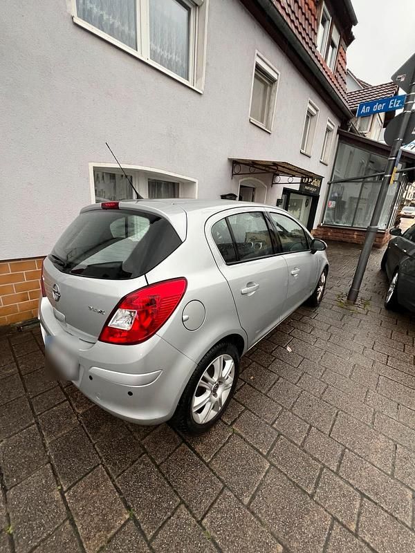 Gebraucht Opel Corsa 87 PS (63 kW) 2012 Grau Kleinwagen