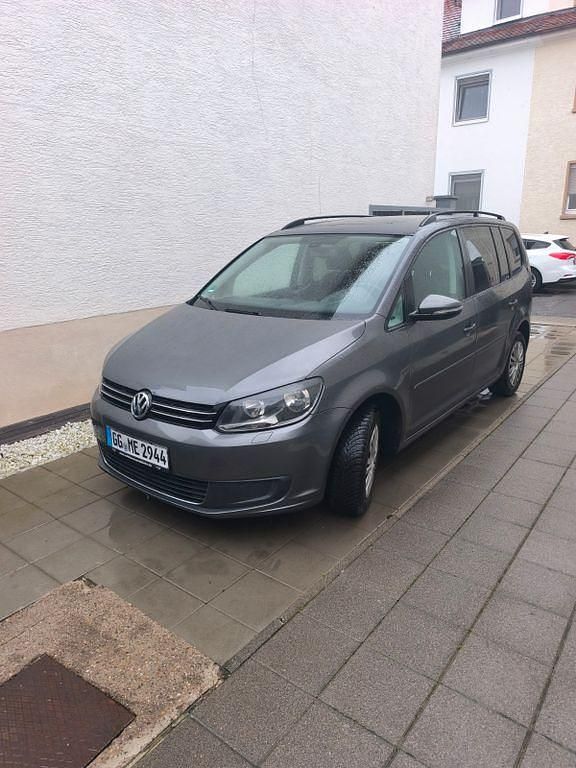 Gebraucht VW Touran Comfortline 140 PS (102 kW) 2010 Grau Van / Kleinbus