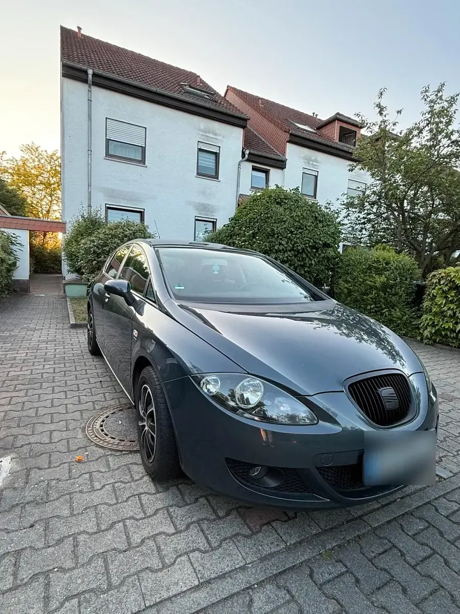 Gebraucht Seat Leon Stylance 140 PS (102 kW) 2008 Grau Kleinwagen