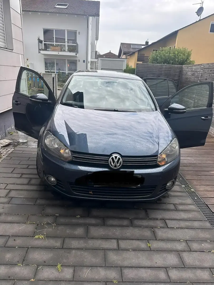 Gebraucht VW Golf VI Comfortline 122 PS (89 kW) 2010 Kleinwagen