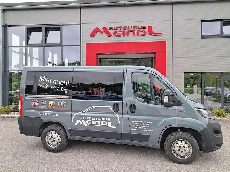 Fer grau met. Gebraucht 2020 Fiat Ducato Van | 31.890 € - Bild 1/4