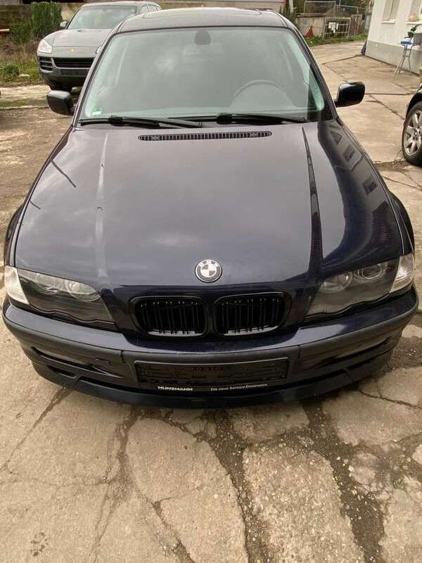 Schwarz Gebraucht 2000 BMW 328 Limousine | 3.800 € (Guter Preis) - Bild 1/4