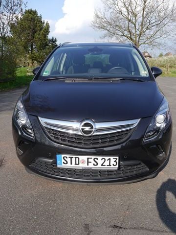 Gebraucht Opel Zafira Tourer Innovation 165 PS (121 kW) 2014 Schwarz metallic Van / Kleinbus