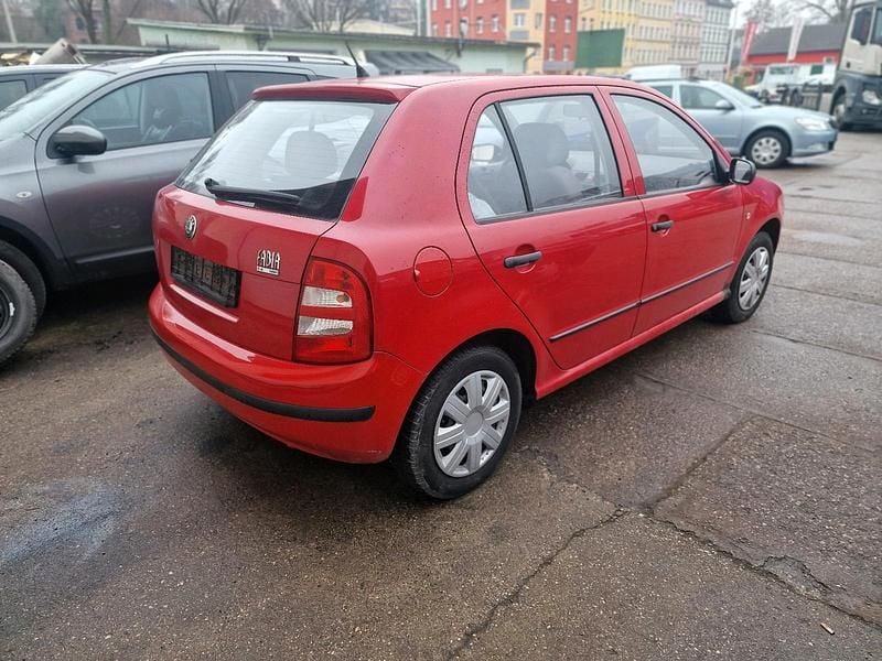 Gebraucht Skoda Fabia 68 PS (50 kW) 2003 Rot Kleinwagen