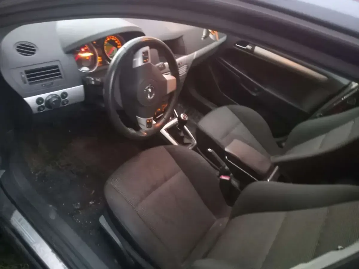 Gebraucht Opel Astra 140 PS (102 kW) 2008 Kombi