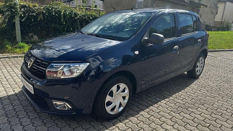 Gebraucht 2018 Dacia Sandero Essentiel Kleinwagen | 6.800 € (Teuer) - Bild 1/4