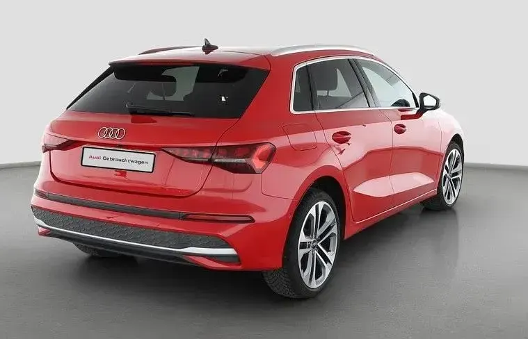 Gebraucht Audi A3 Comfort 150 PS (110 kW) 2025 Progressivrot metallic Limousine