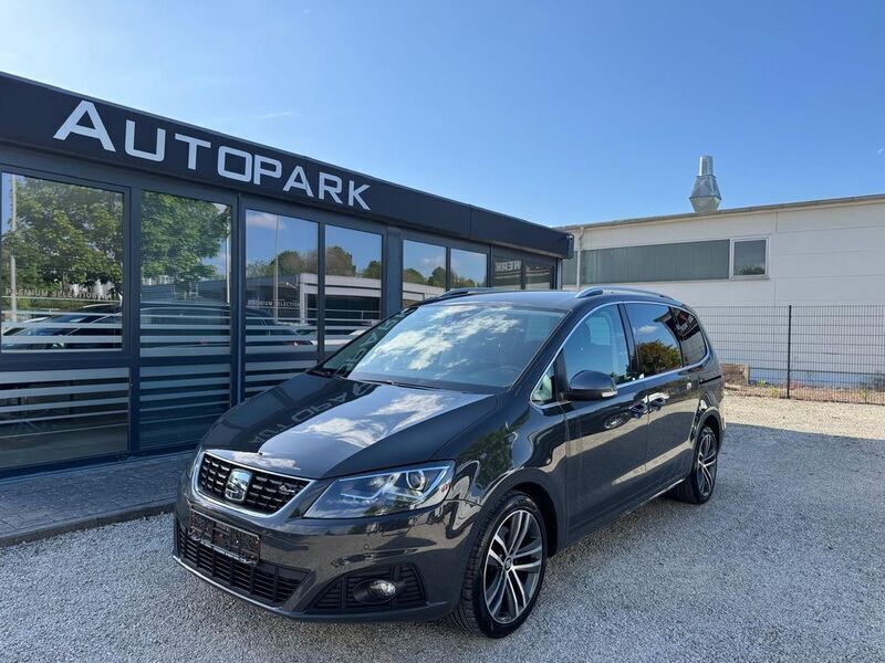 Grau Gebraucht 2019 Seat Alhambra FR-Line Van / Kleinbus | 20.490 € (Guter Preis) - Bild 1/4