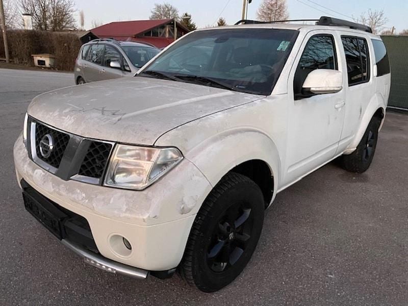 Gebraucht Nissan Pathfinder 171 PS (125 kW) 2008 Weiß SUV