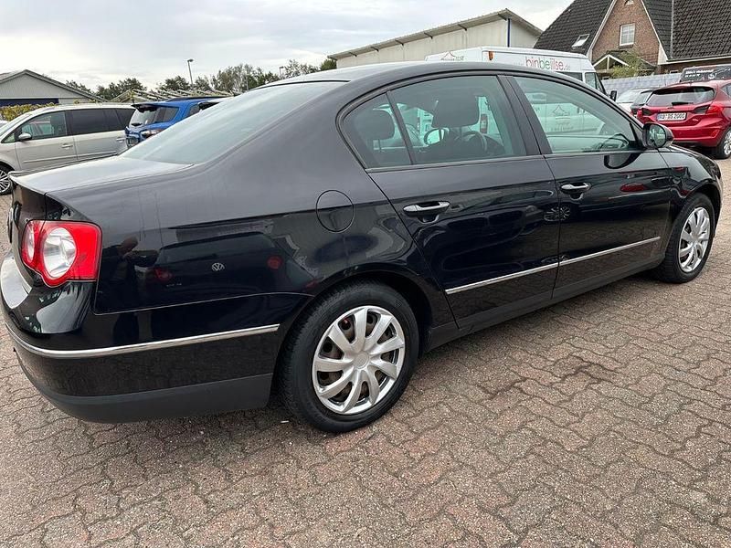 Gebraucht VW Passat 200 PS (147 kW) 2009 Schwarz Limousine