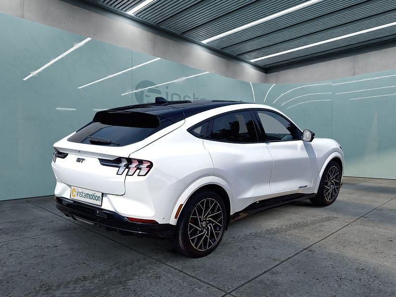 Gebraucht Ford Mustang Mach-E GT 358 kW (487 PS) 2024 Weiß SUV