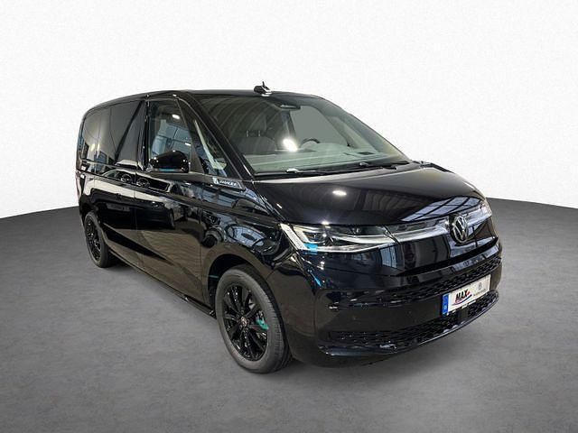 Neu VW Multivan Life 150 PS (110 kW) 2026 Schwarz Van