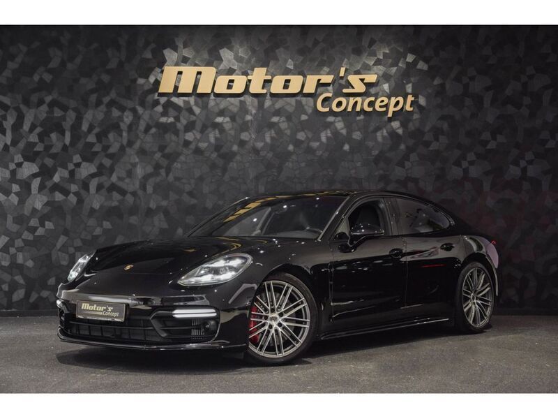 Schwarz Gebraucht 2019 Porsche Panamera Turbo Limousine | 94.990 € - Bild 1/4