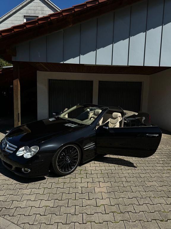 Schwarz Gebraucht 2006 Mercedes SL350 AMG Cabrio | 17.900 € (Etwas zu teuer) - Bild 1/4
