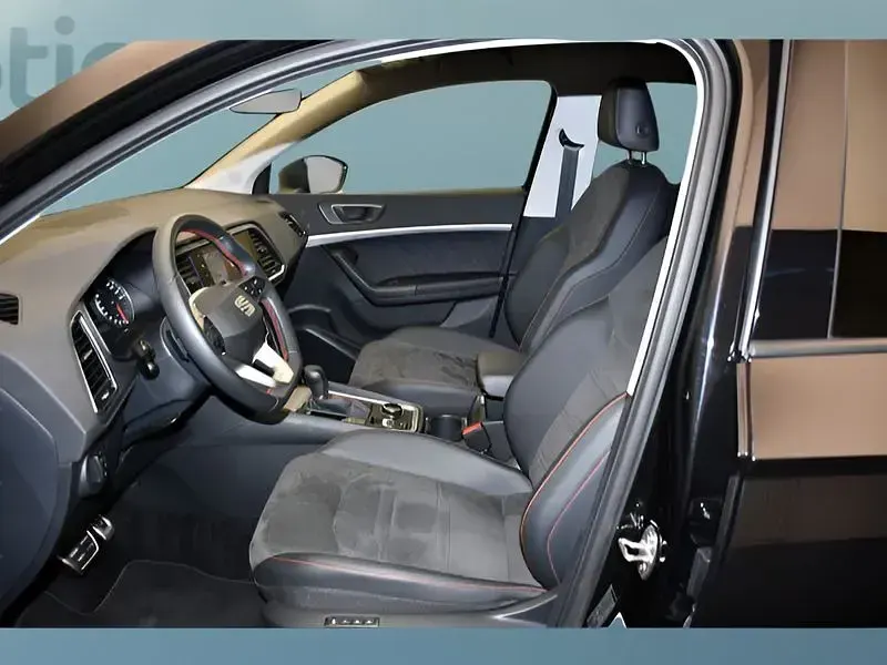 Usata Seat Ateca 190 CV (139 kW) 2022 Nero SUV