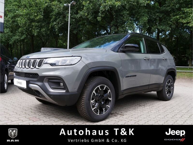 Gebraucht Jeep Compass 241 PS (177 kW) 2022 Grau SUV