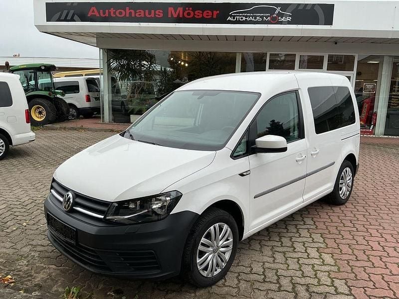Weiß Gebraucht 2017 VW Caddy Van / Kleinbus | 9.880 € (Guter Preis) - Bild 1/4