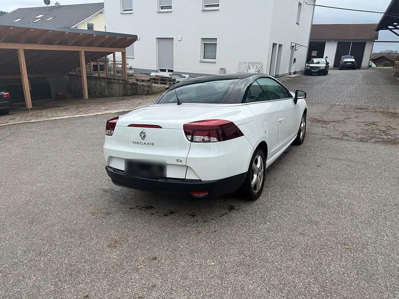 Gebraucht Renault Mégane Cabriolet 132 PS (97 kW) 2014 Weiß Cabrio