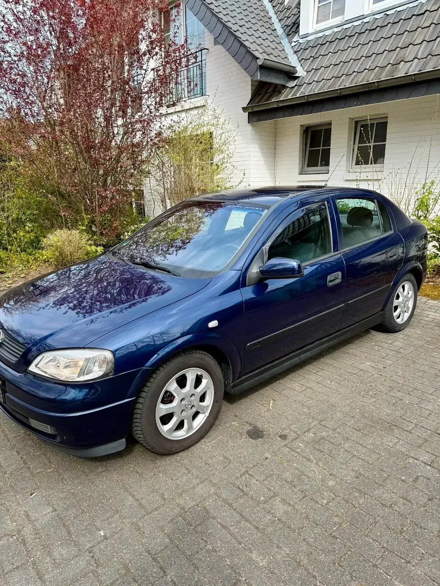 Usata Opel Astra 85 CV (62 kW) 2001 Blu Station wagon