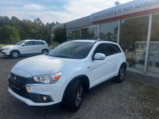 Weiß Gebraucht 2017 Mitsubishi ASX Diamant Edition SUV | 13.450 € (Etwas zu teuer) - Bild 1/4