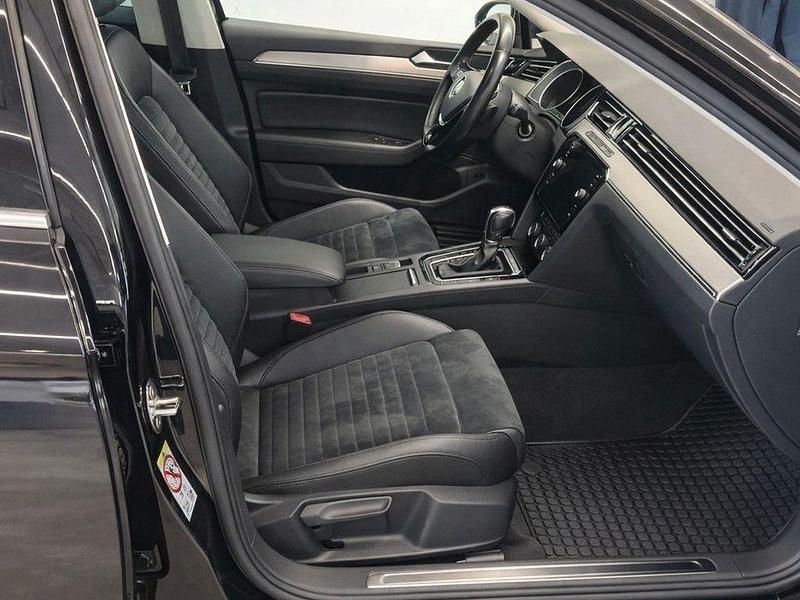 Gebraucht VW Passat Highline 190 PS (139 kW) 2018 Schwarz Kombi