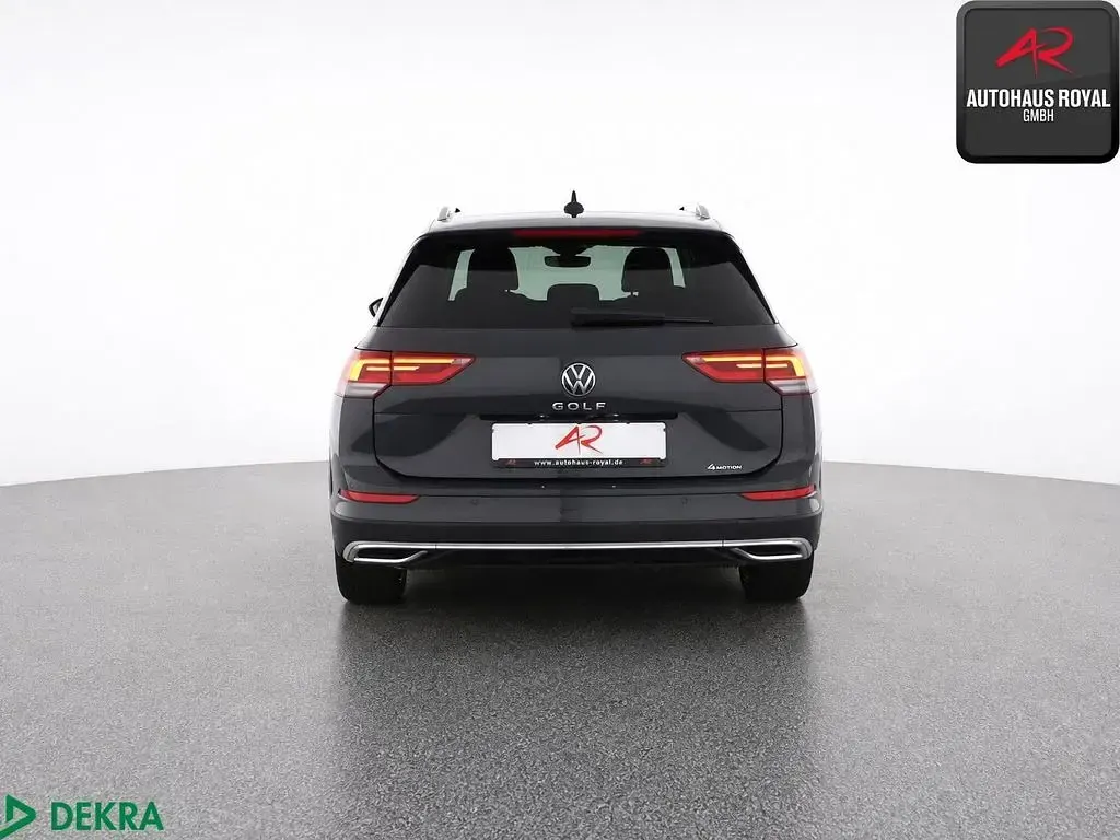 Gebraucht VW Golf VIII 200 PS (147 kW) 2024 Uranograu Kombi